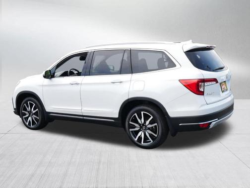 2022 Honda Pilot Elite