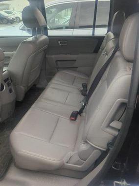 Black 2014 Honda Pilot EX-L
