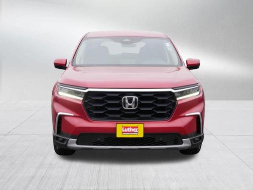 Radiant Red Metallic II 2023 Honda Pilot EX-L 7-Passenger