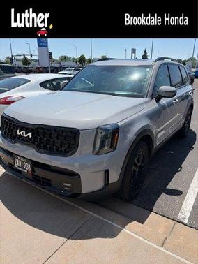 Wolf Gray 2024 Kia Telluride SX