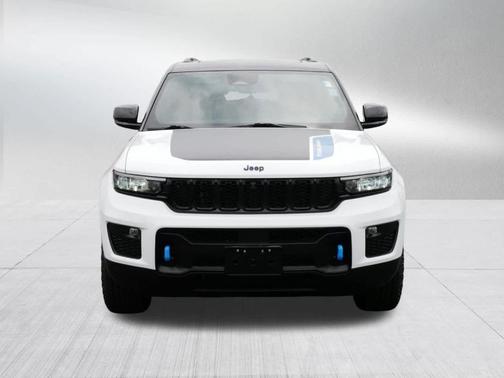 2023 Jeep Grand Cherokee 4xe Trailhawk