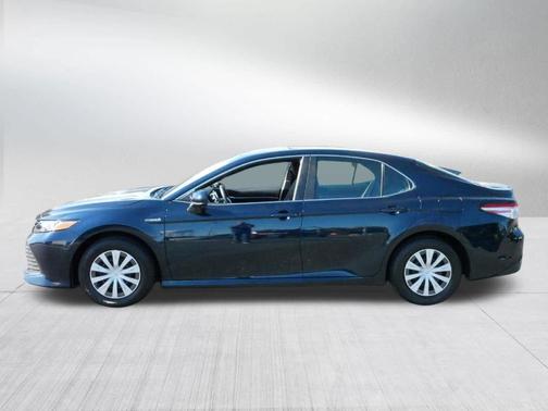 2018 Toyota Camry Hybrid LE