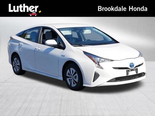 2016 Toyota Prius Three