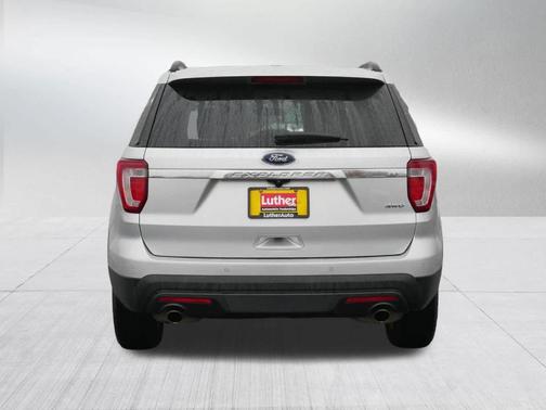 2017 Ford Explorer Base