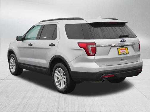 2017 Ford Explorer Base