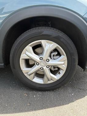 Pearl 2023 Honda HR-V LX