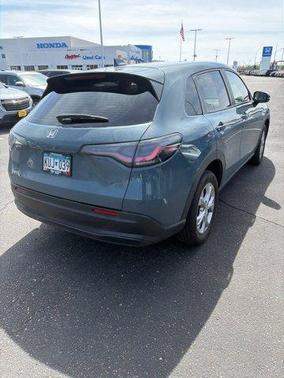 Pearl 2023 Honda HR-V LX