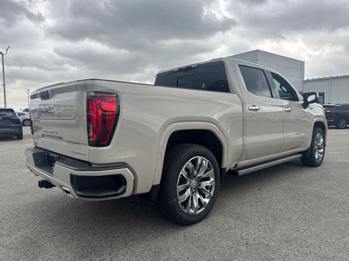 Coastal Dune 2026 GMC Sierra 1500 Denali
