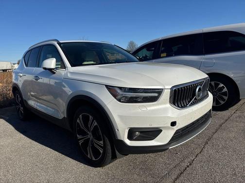 2022 Volvo XC40 T5 Inscription