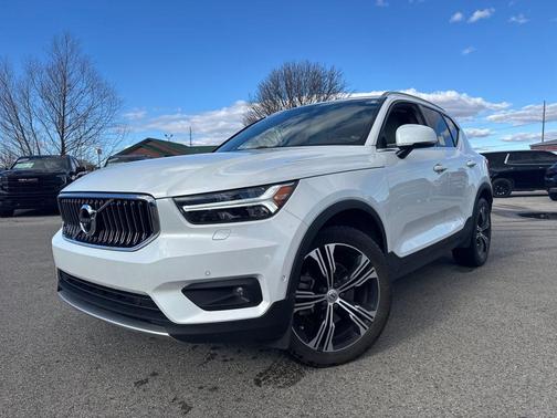 2022 Volvo XC40 T5 Inscription
