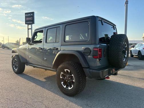 Anvil Clearcoat 2025 Jeep Wrangler Rubicon