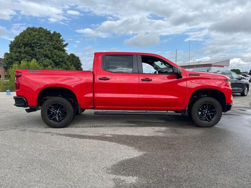 2024 Chevrolet Silverado 1500 Custom Trail Boss