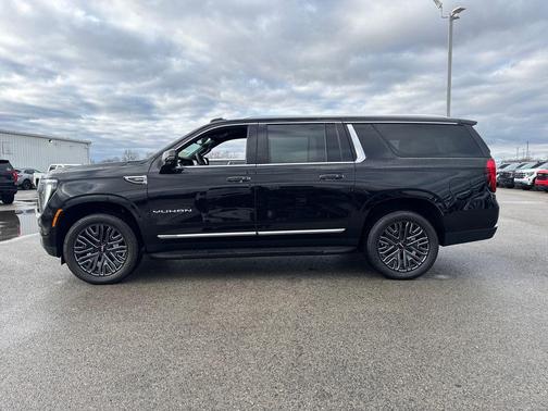 Onyx Black 2026 GMC Yukon XL 4WD Elevation