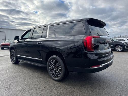 Onyx Black 2026 GMC Yukon XL 4WD Elevation