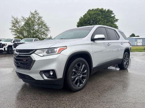 Silver Ice Metallic 2020 Chevrolet Traverse RS