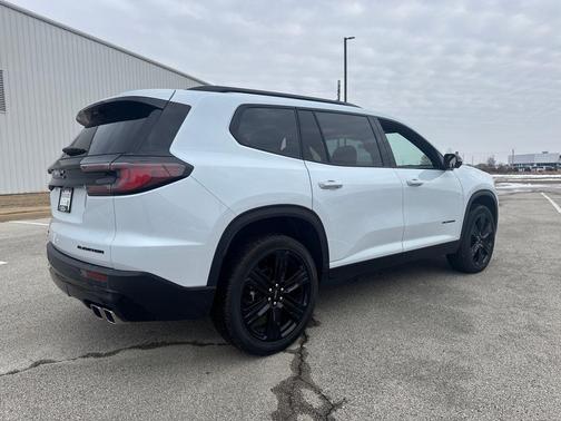 2026 GMC Acadia Elevation FWD