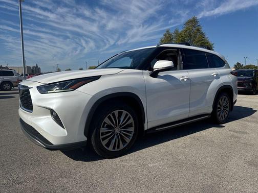 2021 Toyota Highlander Platinum