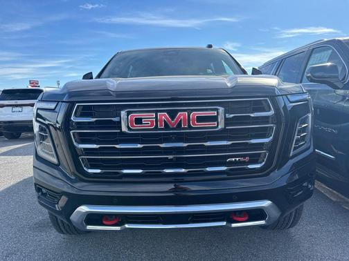 2026 GMC Yukon XL 4WD AT4