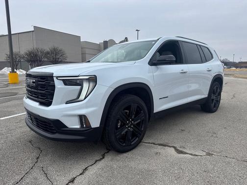 2026 GMC Acadia Elevation FWD