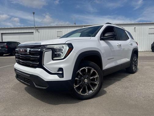 Summit White 2026 GMC Terrain FWD Elevation
