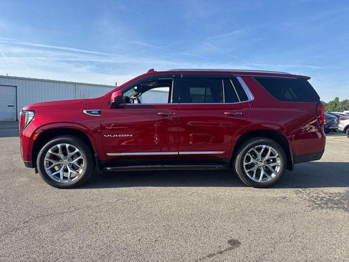 Cayenne Red Tintcoat 2021 GMC Yukon SLT