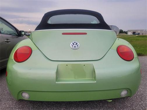 2004 Volkswagen New Beetle GLS