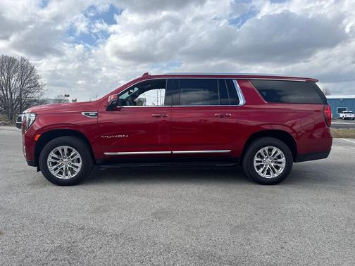 2024 GMC Yukon XL SLT
