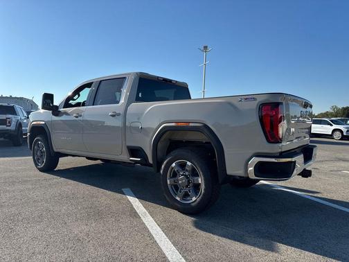 2026 GMC Sierra 2500 SLE