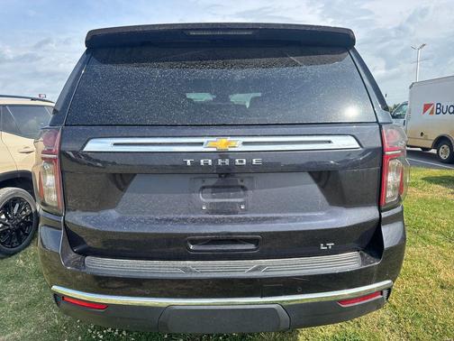 Dark Ash Metallic 2024 Chevrolet Tahoe LT