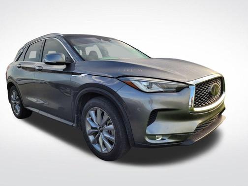 2022 INFINITI QX50 LUXE