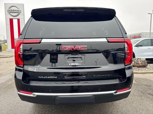 2026 GMC Yukon XL 4WD Elevation