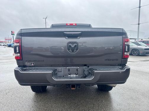 2022 RAM 2500 Laramie Crew Cab 4x4 6'4' Box