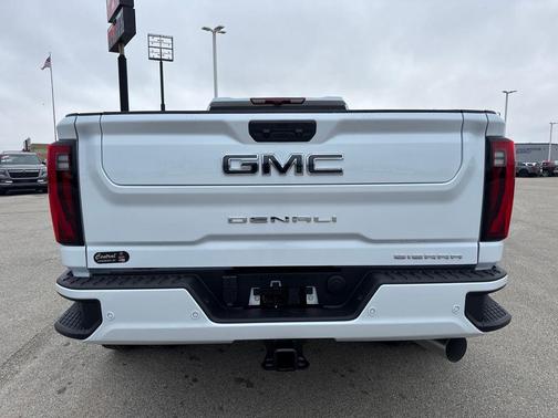 2026 GMC Sierra 3500 Denali