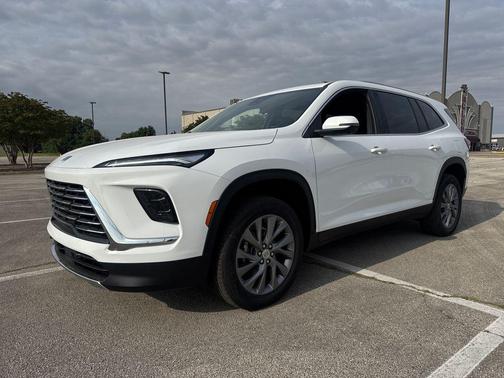 Summit White 2026 Buick Enclave Preferred FWD