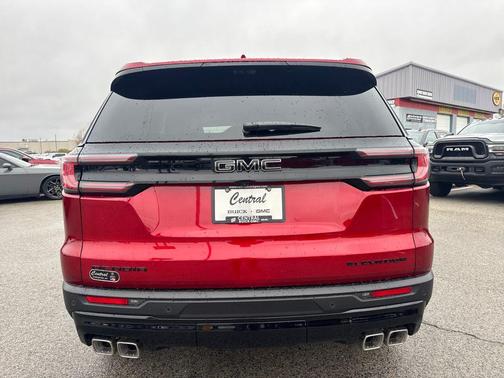 2026 GMC Acadia Elevation FWD