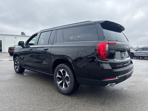 Onyx Black 2026 GMC Yukon XL 4WD AT4