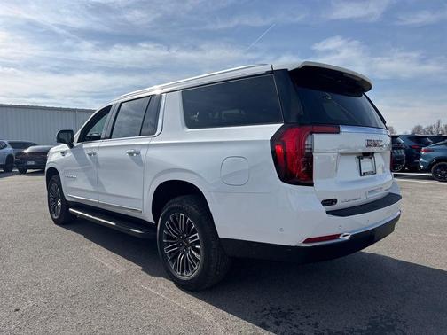 2026 GMC Yukon XL 4WD Elevation