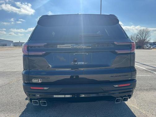 2026 GMC Acadia Elevation FWD