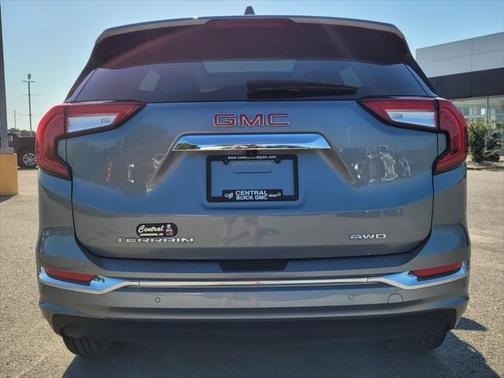 2024 GMC Terrain Denali