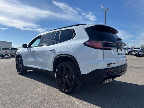 2026 GMC Acadia Elevation AWD