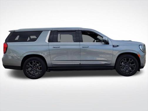 2024 GMC Yukon XL Denali Ultimate