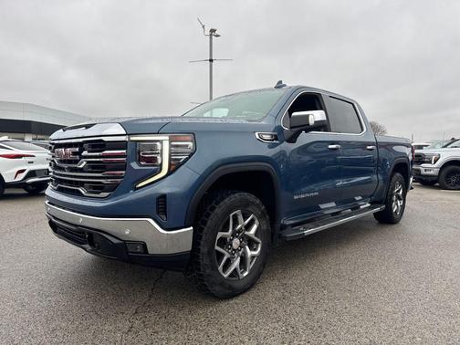 2024 GMC Sierra 1500 SLT