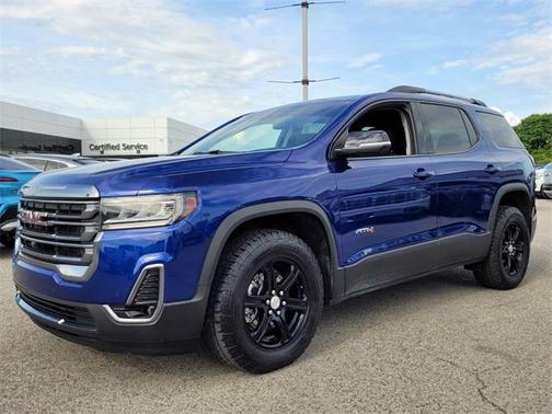 2023 GMC Acadia AWD AT4