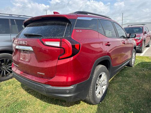 Cayenne Red Tintcoat 2022 GMC Terrain SLE