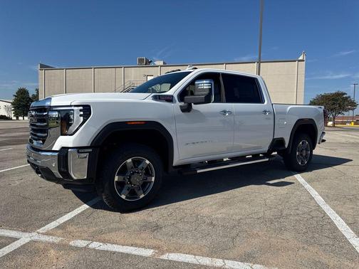 2026 GMC Sierra 2500 SLT