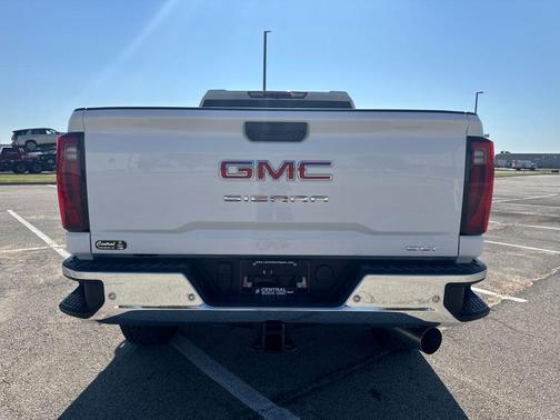 2026 GMC Sierra 2500 SLT