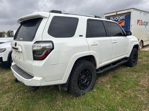 White 2022 Toyota 4Runner SR5 Premium