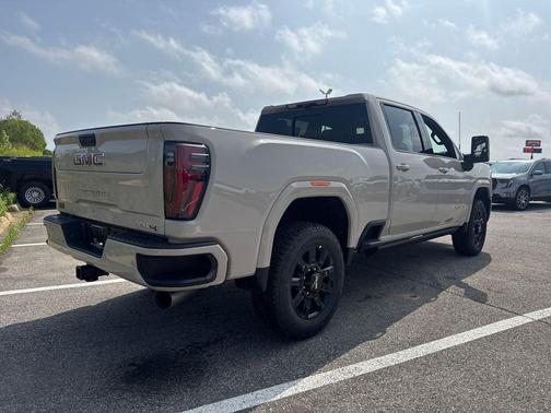 Coastal Dune 2026 GMC Sierra 2500 AT4