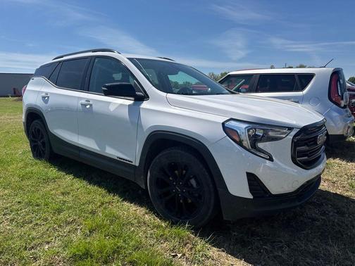 Summit White 2020 GMC Terrain SLE
