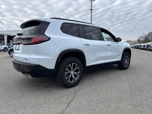 2026 GMC Acadia AT4 AWD